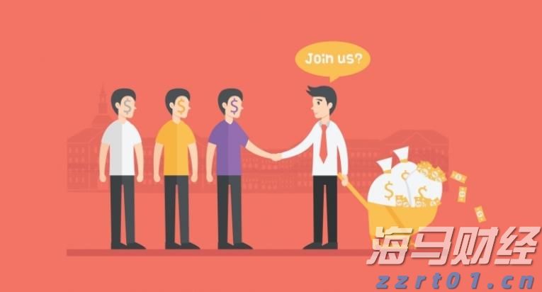 蒙圩镇：光伏板下鱼虾跃 立体发展产业兴